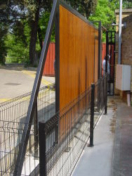 Met Police Automatic Gates